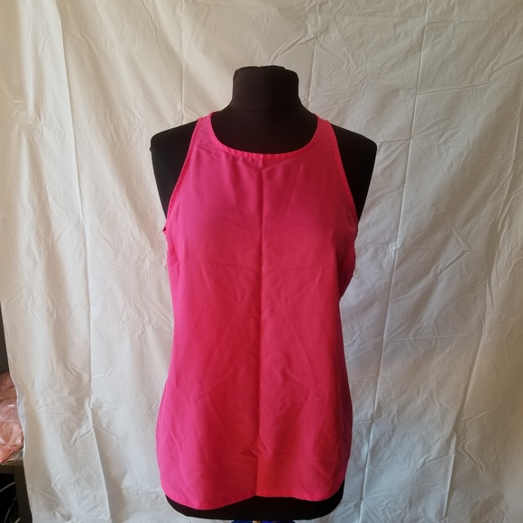 Tops - Picture 2 of 7